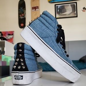 VANS Platform Sk8 HI with studs